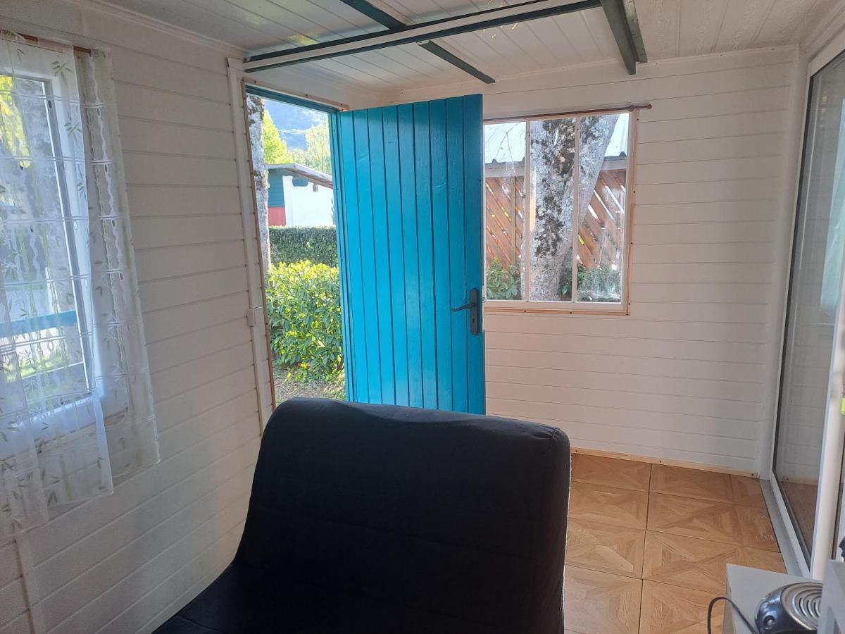 Chalet Pour 5 Personnes Equipe Sur Emplacement Privatif Dans Camping 4 Etoiles Appartenant Et Gere Par Un Particulier Ξενοδοχείο Foix Εξωτερικό φωτογραφία