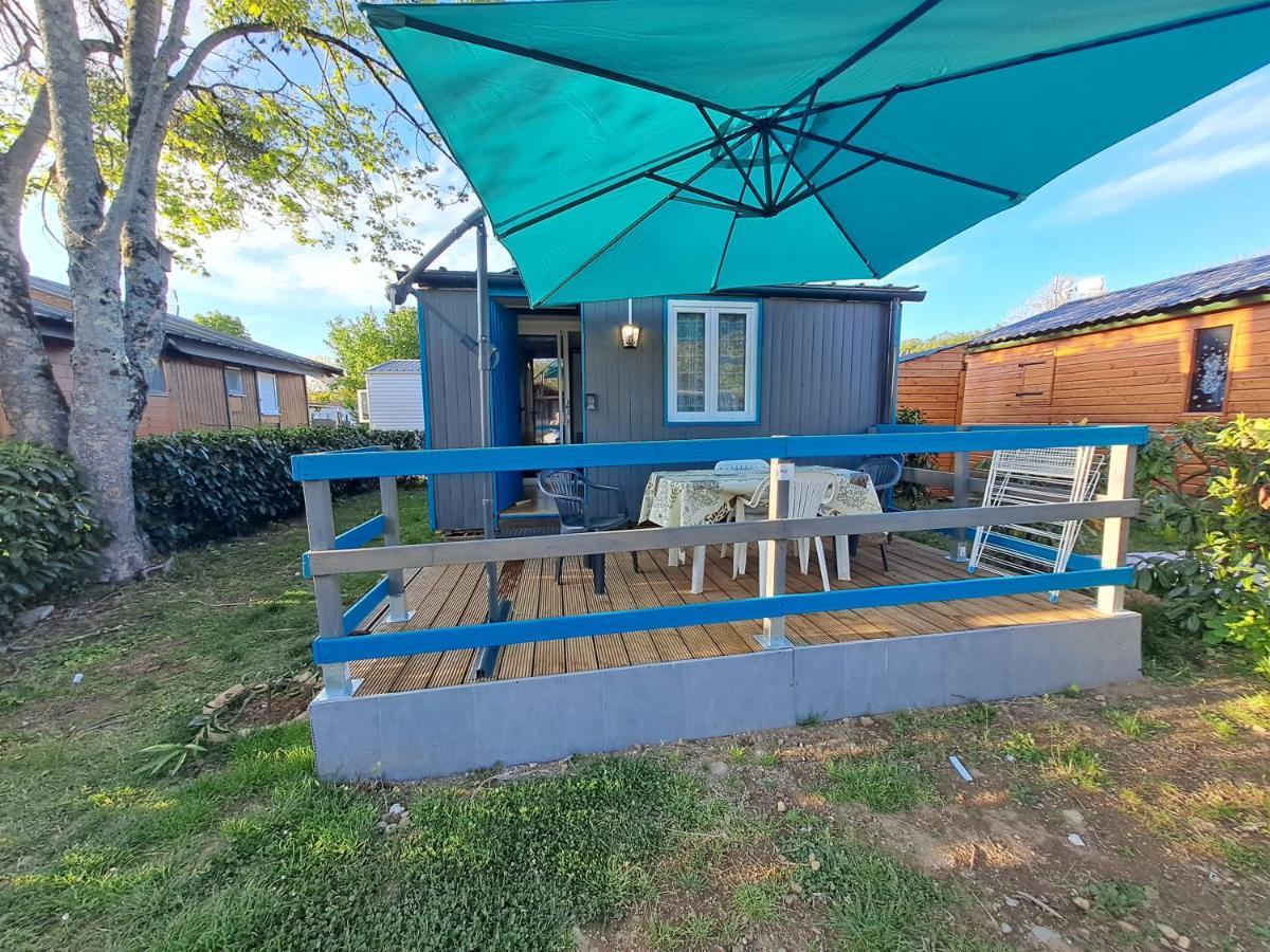 Chalet Pour 5 Personnes Equipe Sur Emplacement Privatif Dans Camping 4 Etoiles Appartenant Et Gere Par Un Particulier Ξενοδοχείο Foix Εξωτερικό φωτογραφία